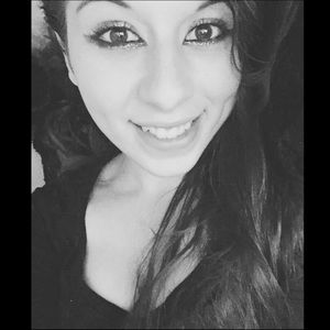 Meet your Posher, Ashley